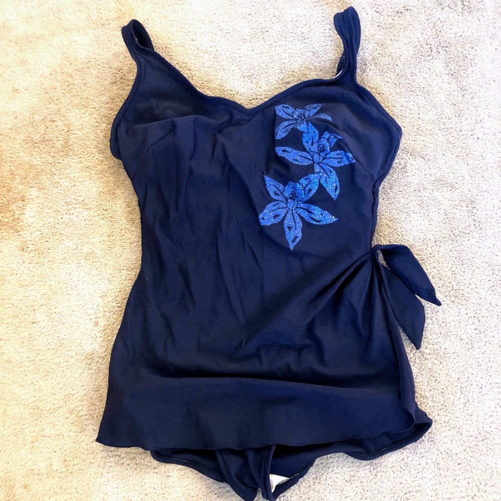 Retro-inspired One Piece Swimsuit